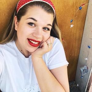 Meet your Posher, Maddie